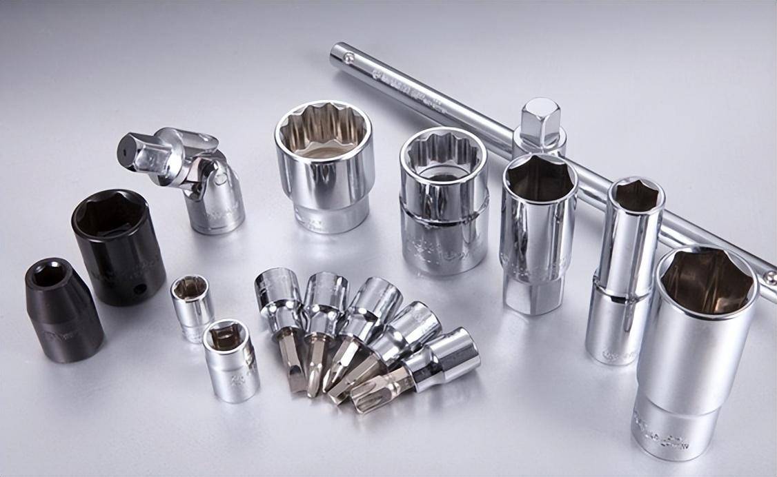 五金塑膠制品行業(yè) 借力互聯(lián)網(wǎng)與智能制造，開(kāi)啟發(fā)展新天地